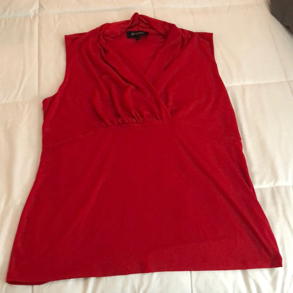 Red Sleeveless Top